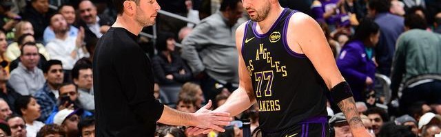 华体会网页版-雷迪克：东契奇就像一台全速运转的引擎 热衷在场上创造机会