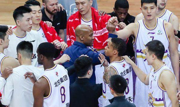 华体会入口-季后赛悬念仍在延续 北控or广州？最后一轮见分晓