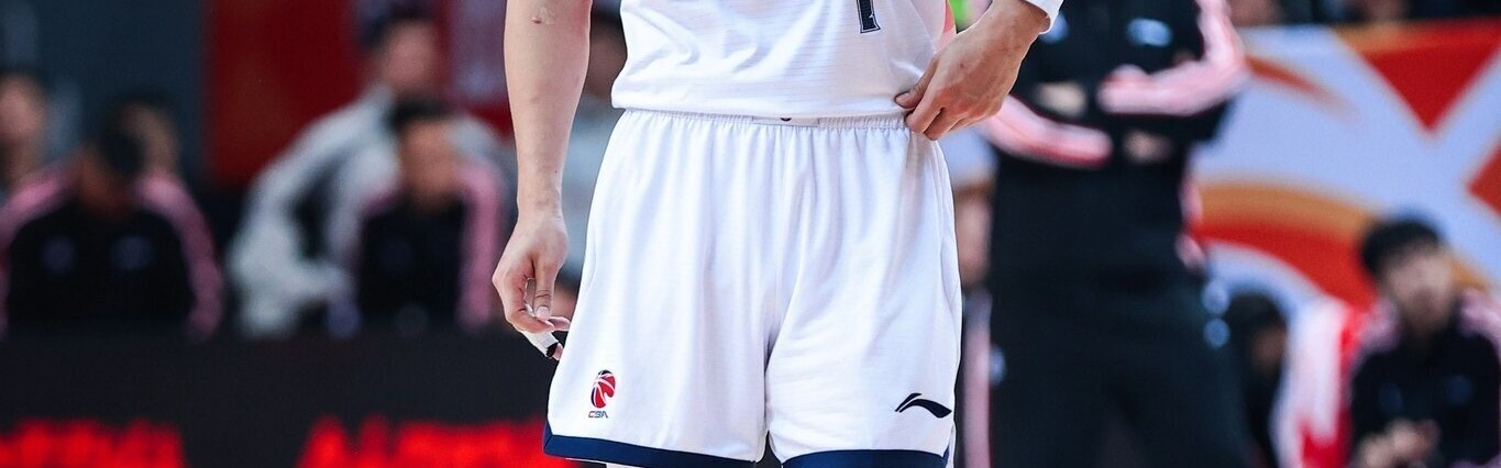 华体会网页版-鲁媒：山东明天出发广州 大外援琼斯正融入球队 高诗岩去客场会合