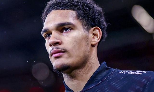 华体会网页版-德天空：红军考虑回购夸安萨；转会合同中有8000万欧回购条款