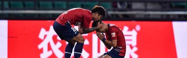【中超】苏祖桑戈尔头球黄希扬传射 重庆2比2平沧州